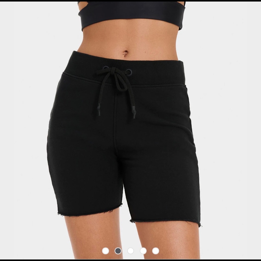 💕NWT💕Ugg’s Black Lounge Bike Shorts